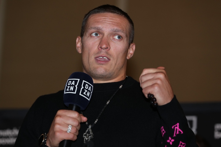 Photos: Oleksandr Usyk, Chazz Witherspoon - Face To Face - Boxing News